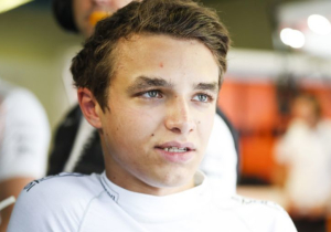 Norris: "De livery van McLaren in 2019? De oudere met rood, grijs en zwart"