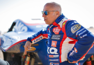 Coronel maakt zich zorgen om Verstappen: 'Ik zie het kampioenschap wel wegglippen'