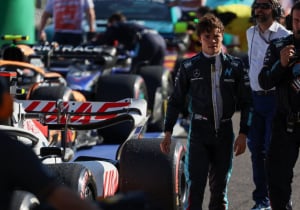 Alfa Romeo reageert op berisping De Vries in 'gevaarlijk' onderonsje met Zhou