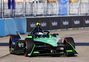 E-Prix van Berlijn II: Cassidy pakt verrassende overwinning, Frijns buiten de punten