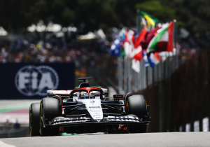 Ricciardo steekt hand in eigen boezem na puntloze sprintrace: 'Liet te veel ruimte open'