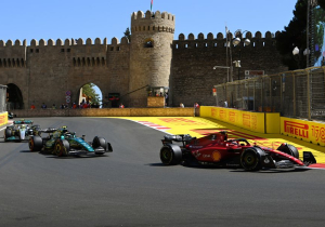 VIDEO: El impresionante rebote que sufrieron los monoplazas en Bakú