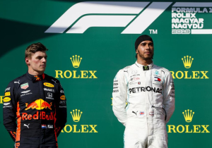 Verstappen geen boodschap aan Hamilton: "In de Formule 1 werkt het anders"