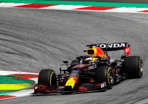 Internet kroont Verstappen al tot kampioen: 'Niemand gaat hem nu nog stoppen!'