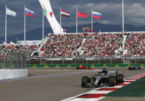 Grand Prix Rusland: Verstappen magistraal, Hamilton pakt zege