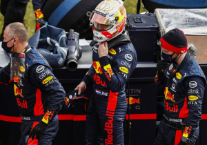 Verstappen over toekomst bij Red Bull: "Laten we eerst maar kijken wat de opties zijn"