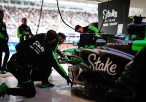 Wissel van Sauber-chassis en compleet opnieuw opgebouwde auto voor Zhou: "Raar en schokkend"