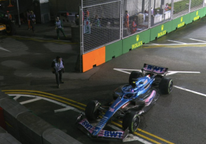 Fernando Alonso abandona su 350° carrera