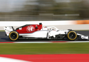 Leclerc baalt van crash: "Die fout heeft me veel gekost"