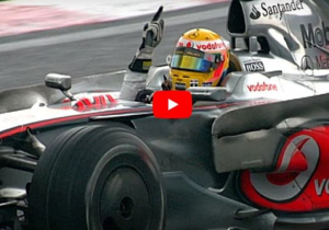 VIDEO: Hamilton denies Massa in mad Brazil finale - F1 On This Day