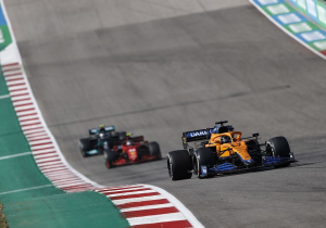 Ricciardo clash "on the limit of legality" - Sainz