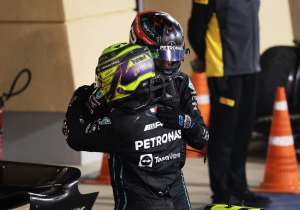 Russell kan goed samenwerken met Hamilton: 'We vertrouwen elkaar echt'