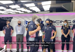 Racing Point overlaadt Perez met bijzondere cadeaus: "Wilden je bedanken"