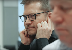 Populariteit McLaren-teambaas schiet omhoog na solidaire actie in Melbourne