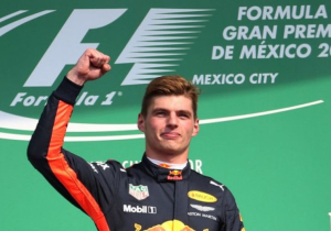 Max Verstappen wint nog twee prijzen voor seizoen