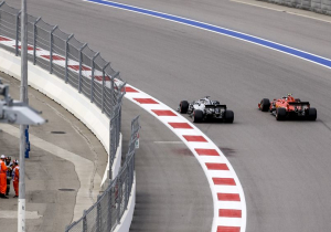 Hamilton, Wolff admit Mercedes strategy fail in Sochi