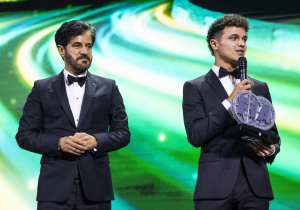 Hier kun je het FIA-gala bekijken waar Norris aanwezig is