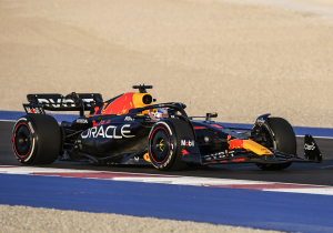 Verstappen fastest as track conditions cause issues in Qatar Grand Prix practice
