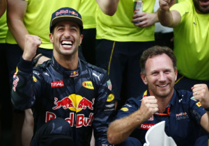 Ricciardo frozen out at Red Bull for remainder of season