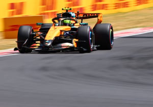 Totaal rommeltje in Q3 met pole voor Norris, Alonso zorgt voor Aston Martin-feestje