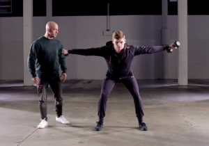 VIDEO: Zo traint Max Verstappen voor een sterke rug