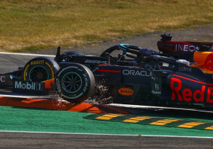 Masi countert discussie sausage kerb na Verstappen-crash: "Eigen keuze van de rijder"