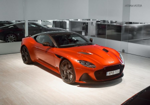 Aston Martin verkoopt 'oude' bolide van Verstappen