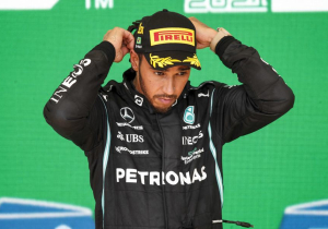 Mercedes and Hamilton "unstoppable" - Brawn