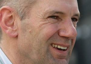 Adrian Newey: 'Racen moet niet per se gevaarlijk zijn'