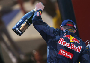 Zondag is de overwinning van Verstappen in Spanje 2016 opnieuw te zien op tv