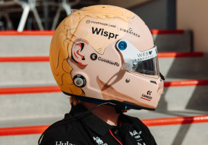 Bottas cracks jokes as he unveils mullet helmet for F1 testing