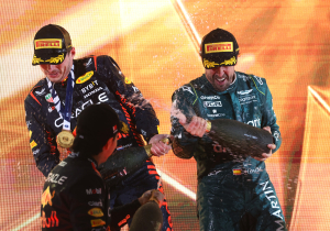 Schiff califica a Alonso por encima de Verstappen y Hamilton: "Es mucho más maduro"