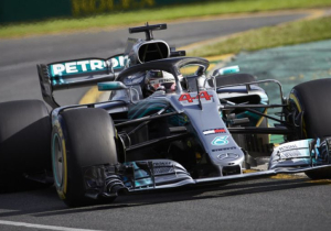 Mercedes: "We hopen geen gridstraf te krijgen met motor Hamilton"