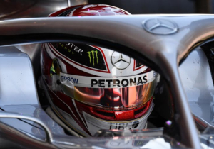 Hamilton schaart zich achter fans: "Betalen om F1 te kijken is belachelijk"