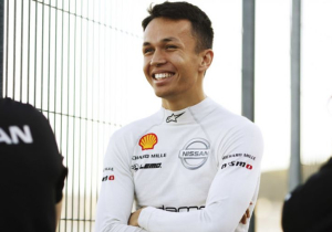 'Alexander Albon vervangt mogelijk Hartley bij Toro Rosso'