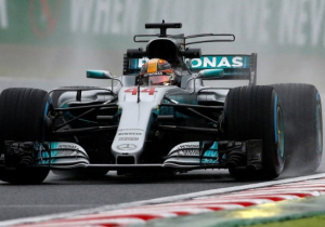 Lewis Hamilton: 'Limiet van drie motoren zuigt'