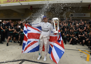 F1 reveal BILLION DOLLAR deal to bring champagne back to sport