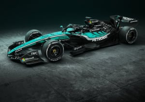Mercedes lanceert speciale kleurstelling voor thuisrace Petronas in Maleisië