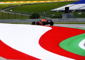 Pérez ziet kansen vanaf vierde startplek: 'Mercedes ophouden en verslaan'