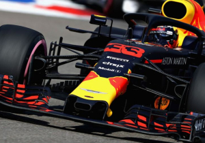 Verstappen duidelijk over huidig strafpuntensysteem: "In de prullenbak"