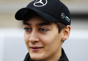 Lowe over ervaring Russell met Hamilton: 'Heel erg waardevol'