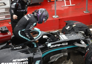 Hamilton knokt zich terug tot P2: "Verstappen geweldig, mijn race niet de beste"