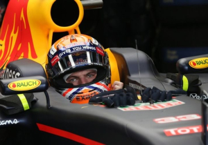 Verstappen onthult helm voor nieuwe seizoen