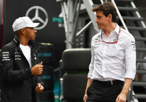 Wolff: 'Om eerlijk te zijn hadden we in 2018 onze twijfels over Hamilton'