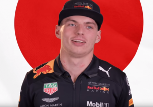 VIDEO: Verstappen en Ricciardo spelen Japans woordenspel