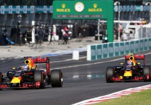 Road to Malaysia #4: Verstappen en Ricciardo in gevecht in ronde 39