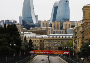 2e vrije training Bakoe: Ricciardo snelste, Verstappen derde