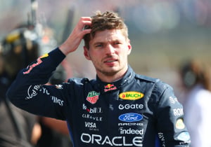 Verstappen wijst naar onverklaarbaar motorprobleem: "Voor morgen heeft dit geen zin"