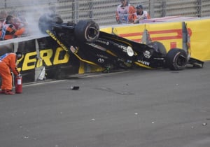 Did Halo delay Hulkenberg's escape after Abu Dhabi crash?