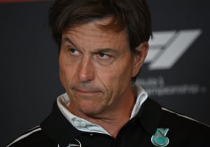 'Teams bereiken akkoord over motorfoefje Mercedes', Isola stopt als topman van Pirelli | GPFans Recap